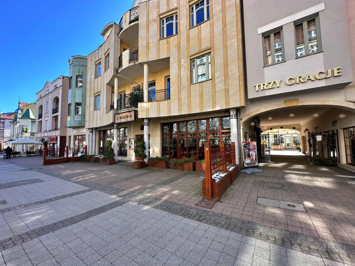 Azja, Sopot Monte Cassino, Balkon, Parking Екстериор снимка